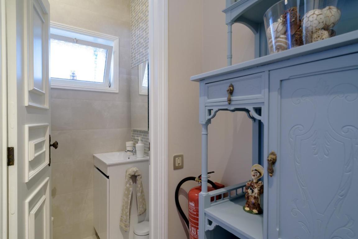 Apa 12 Apartment Ешпиньо Екстериор снимка