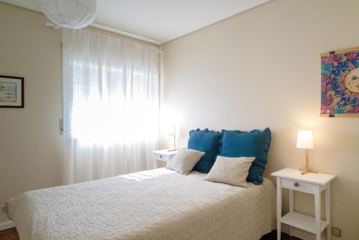 Apa 12 Apartment Ешпиньо Екстериор снимка