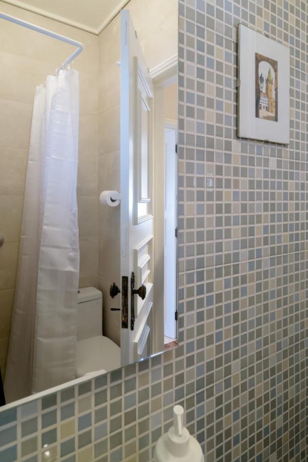 Apa 12 Apartment Ешпиньо Екстериор снимка