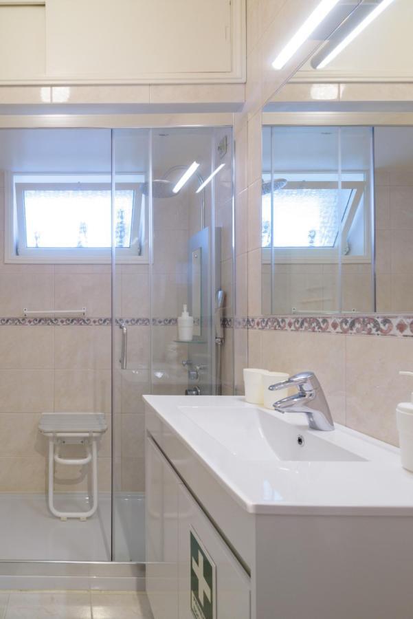 Apa 12 Apartment Ешпиньо Екстериор снимка