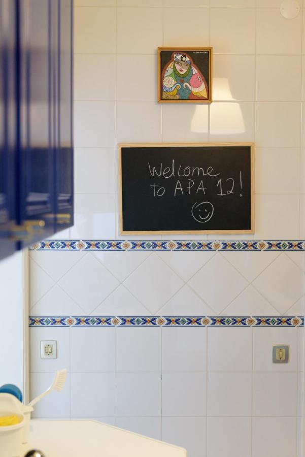 Apa 12 Apartment Ешпиньо Екстериор снимка