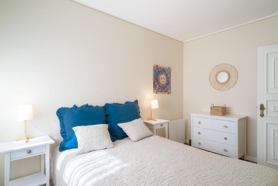 Apa 12 Apartment Ешпиньо Екстериор снимка