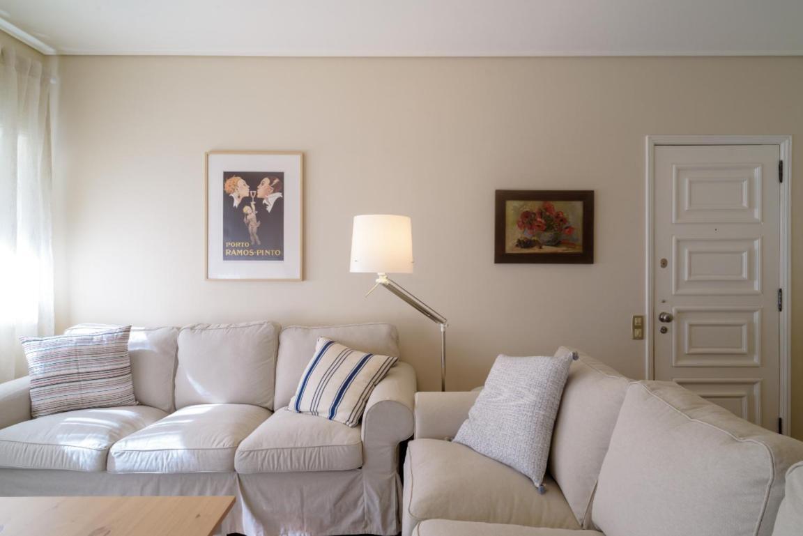 Apa 12 Apartment Ешпиньо Екстериор снимка